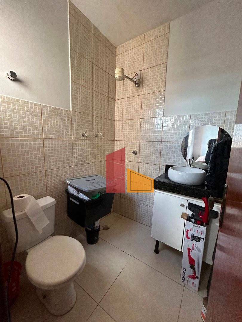 Apartamento à venda com 2 quartos, 60m² - Foto 13