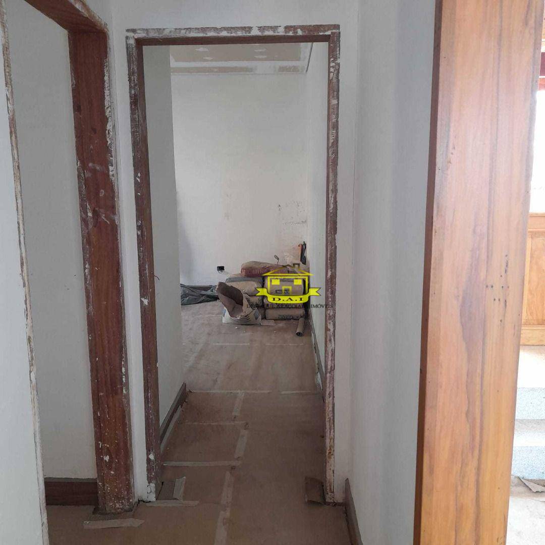 Casa à venda com 3 quartos, 220m² - Foto 21