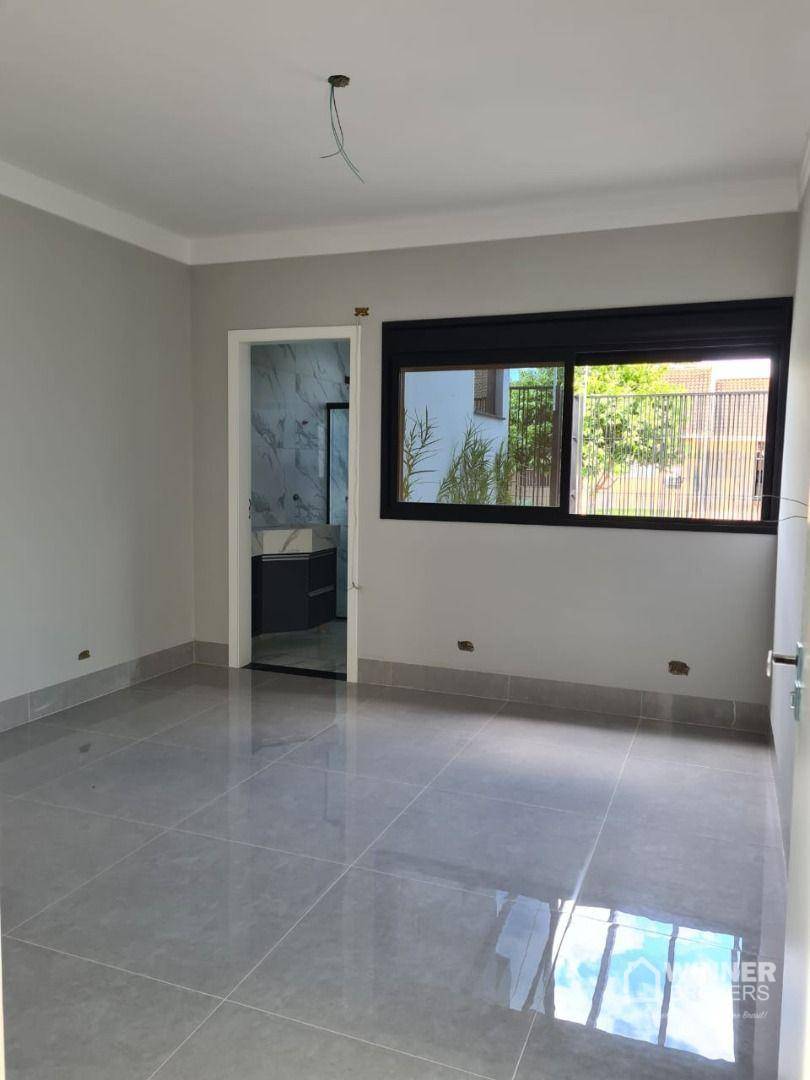 Casa à venda com 3 quartos, 90m² - Foto 8