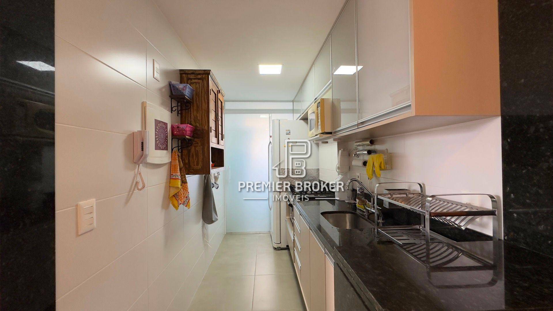 Apartamento à venda com 2 quartos, 71m² - Foto 3