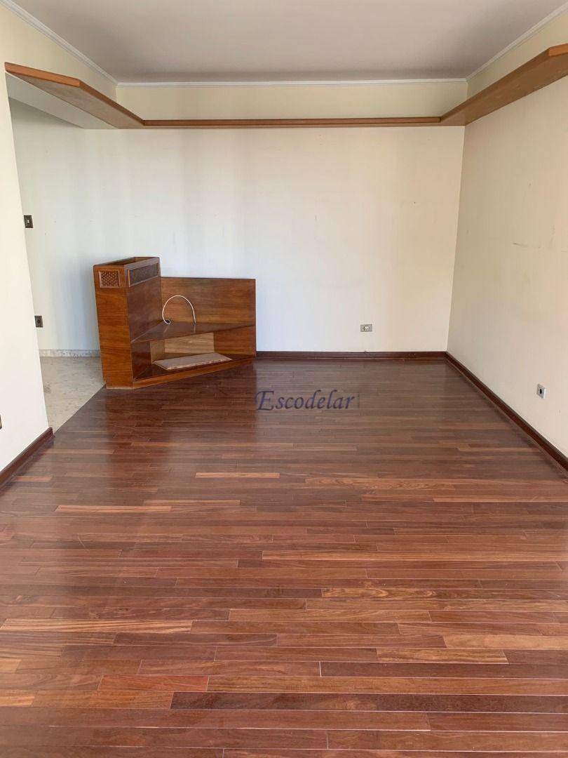 Apartamento à venda com 3 quartos, 180m² - Foto 9