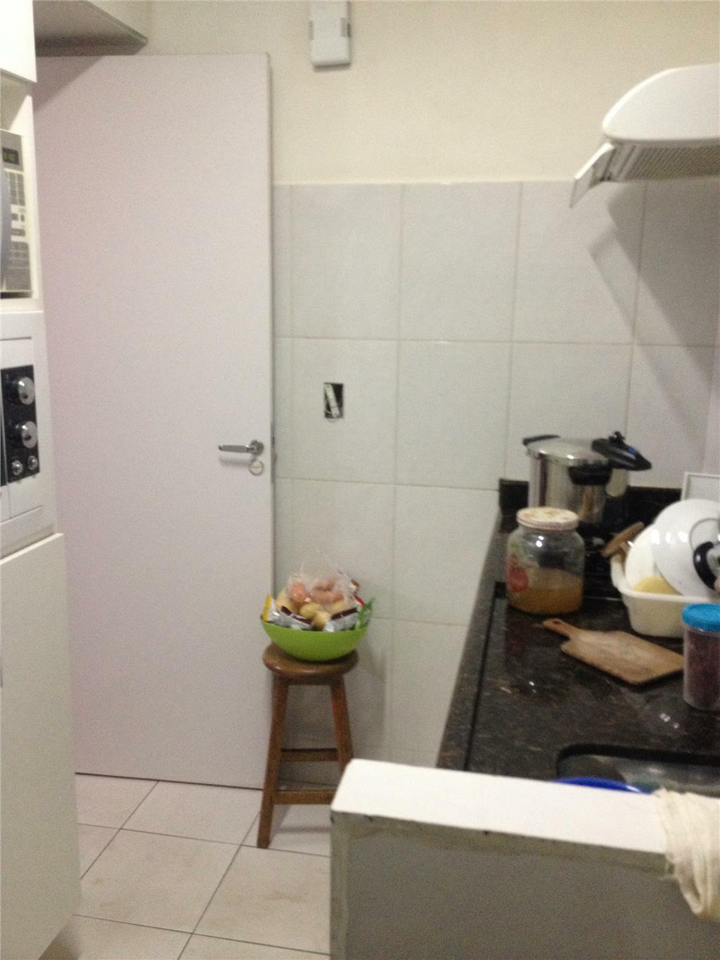 Apartamento à venda com 3 quartos, 56m² - Foto 7