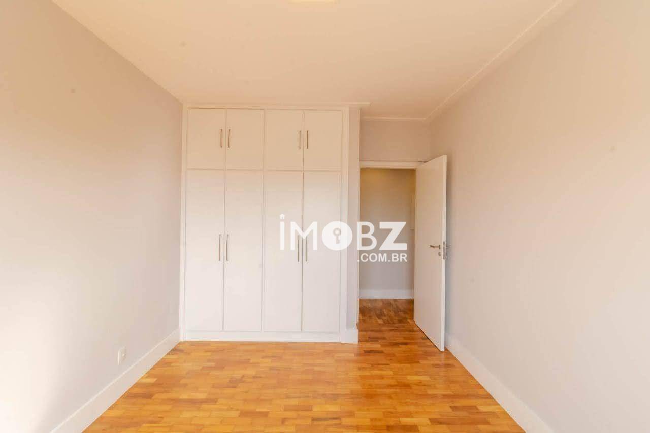 Apartamento à venda com 4 quartos, 221m² - Foto 9