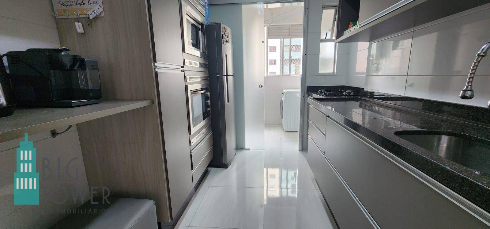 Apartamento à venda com 3 quartos, 77m² - Foto 17