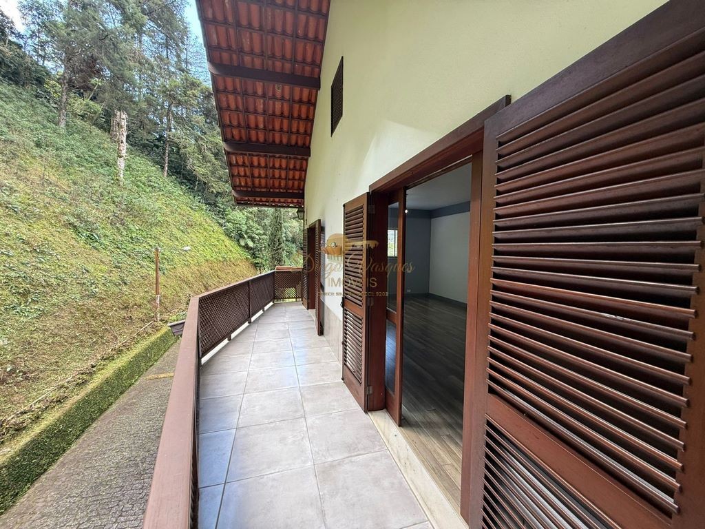 Casa de Condomínio à venda com 3 quartos, 320m² - Foto 10