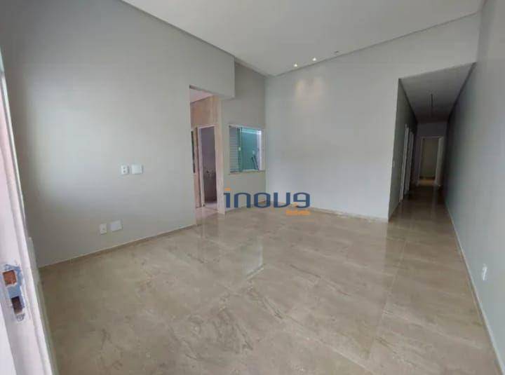 Casa à venda com 3 quartos, 86m² - Foto 11