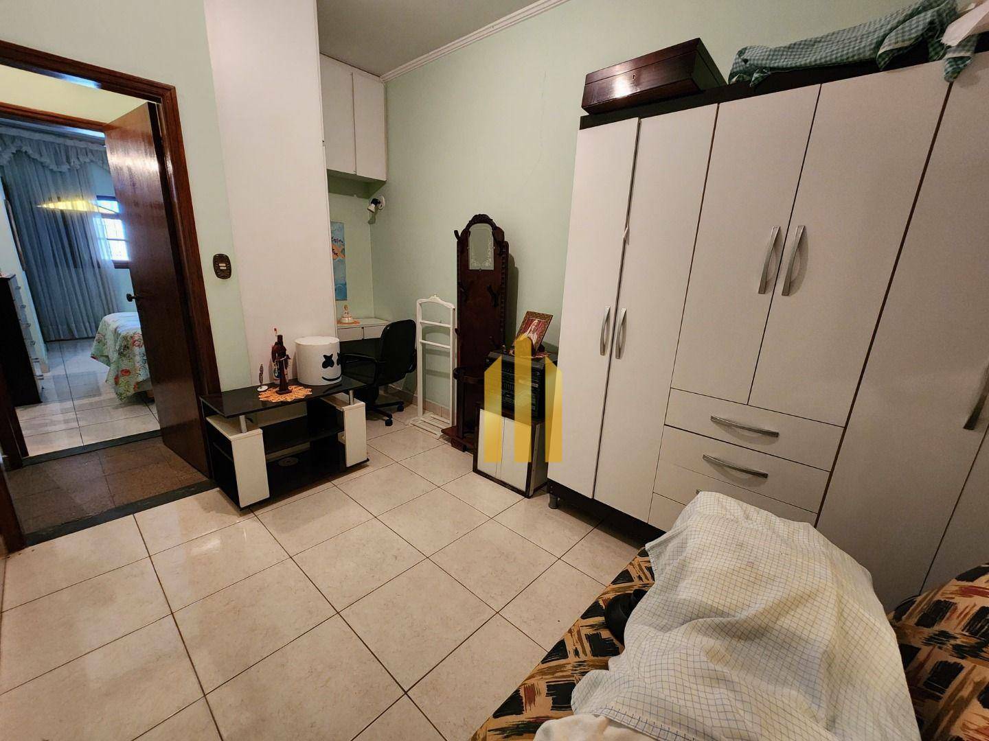 Casa à venda com 3 quartos, 102m² - Foto 14