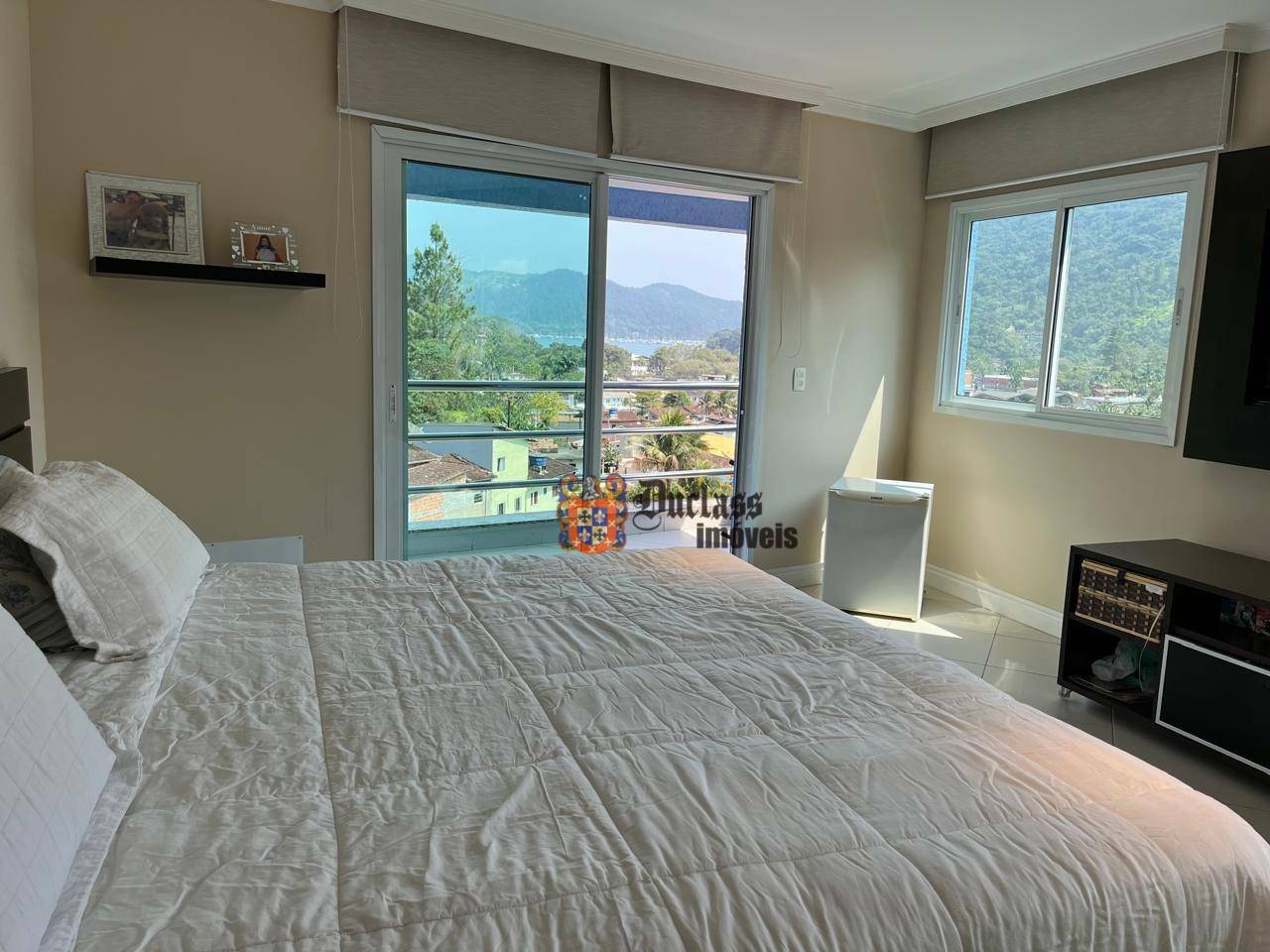 Sobrado à venda com 4 quartos, 306M2 - Foto 13
