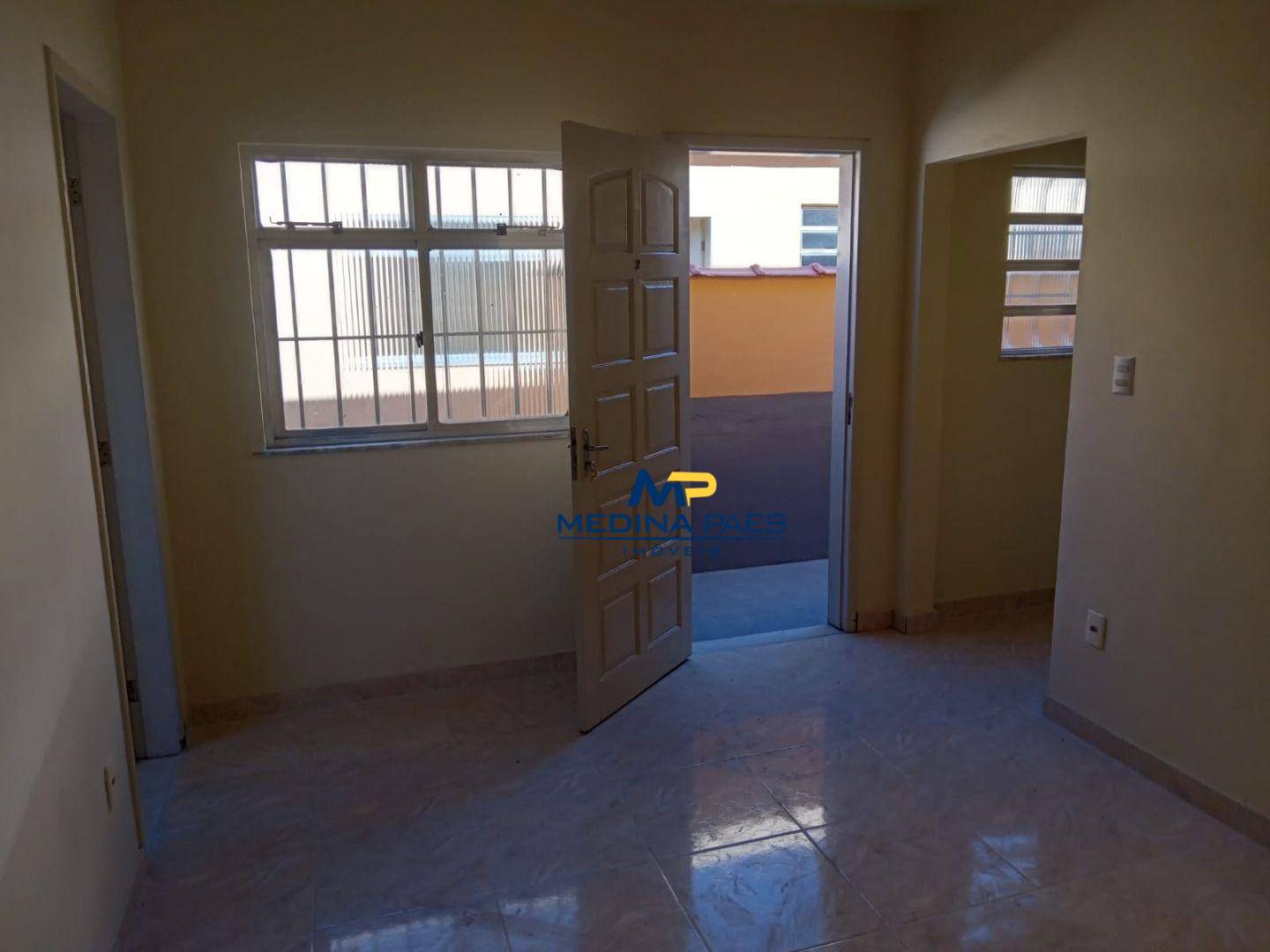 Casa, 2 quartos, 46 m² - Foto 1