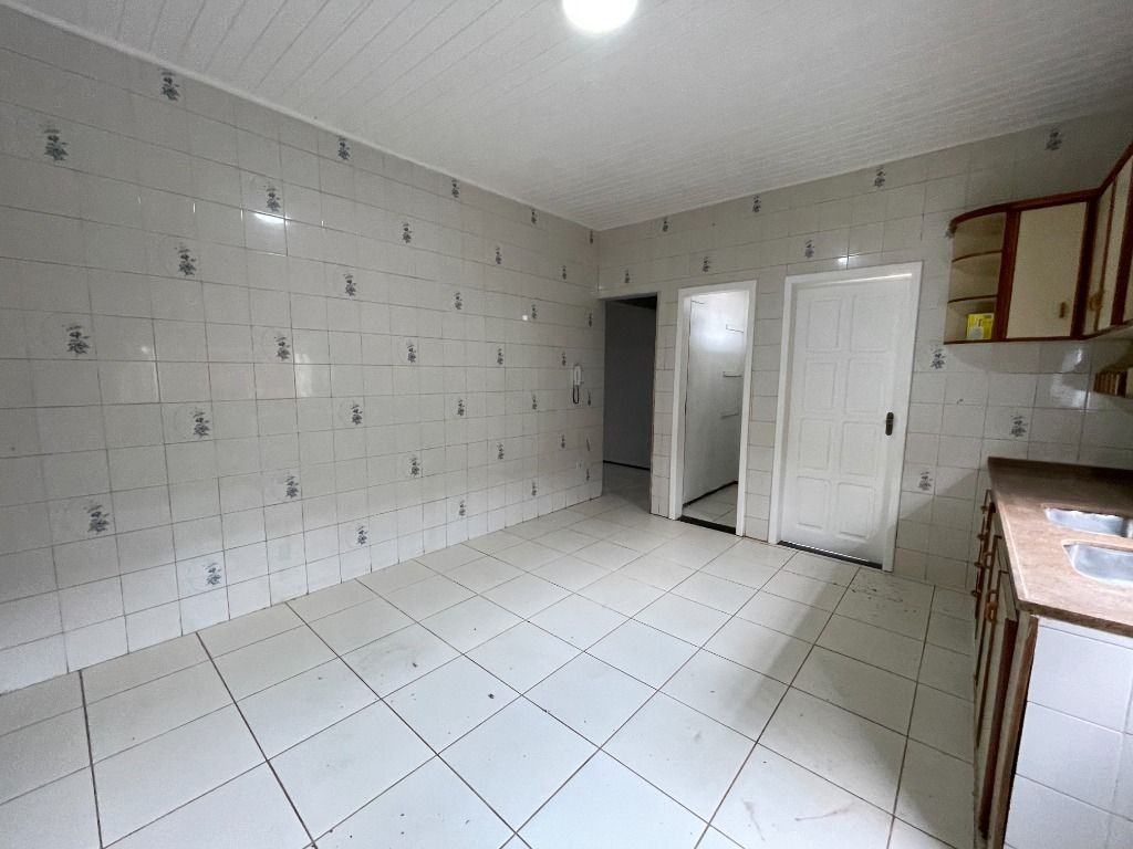 Casa à venda com 4 quartos, 400m² - Foto 29