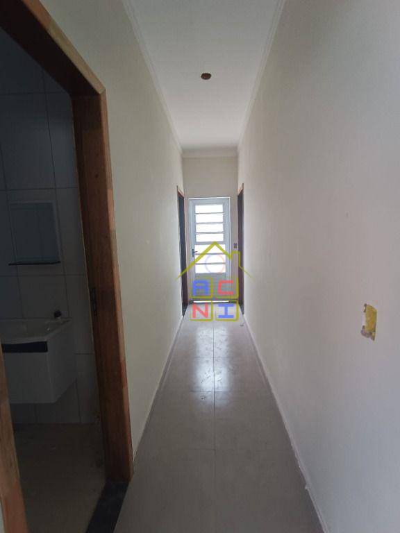 Casa à venda com 2 quartos, 106m² - Foto 11