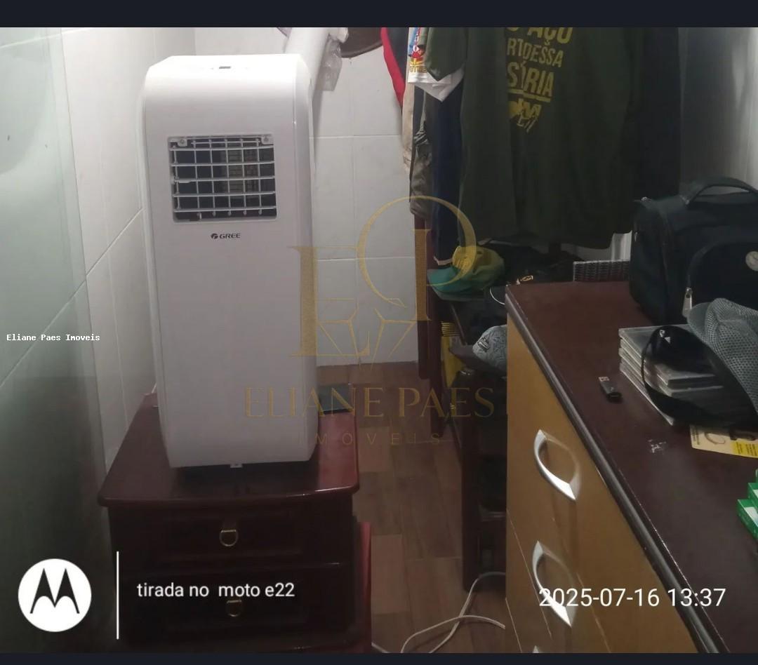 Casa à venda com 3 quartos, 360m² - Foto 3