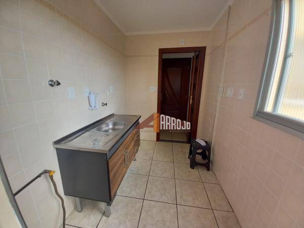 Apartamento à venda com 2 quartos, 50m² - Foto 5