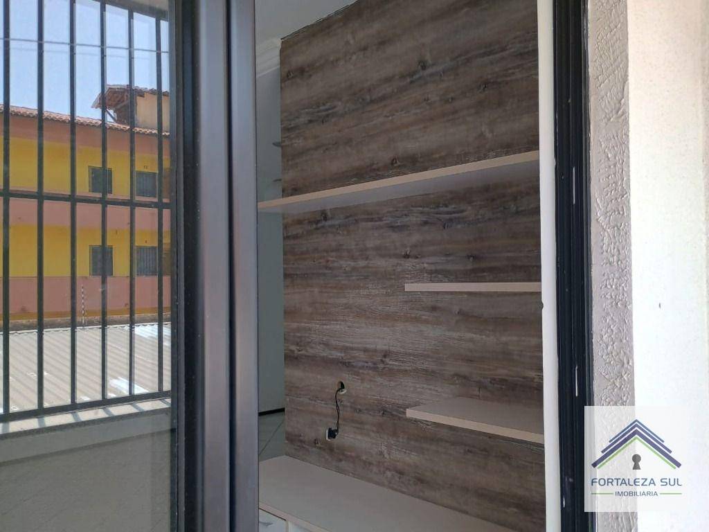 Apartamento à venda com 3 quartos, 81m² - Foto 11