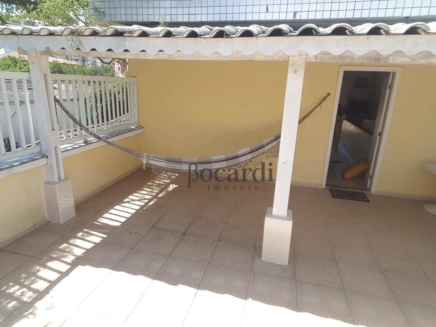 Casa à venda com 3 quartos, 320m² - Foto 22