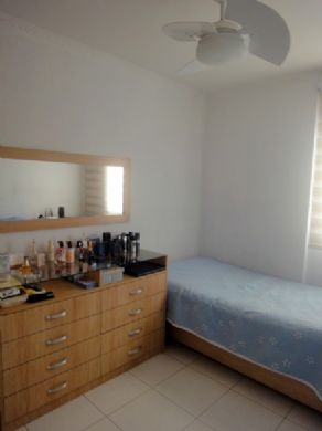 Apartamento à venda com 2 quartos, 73m² - Foto 11