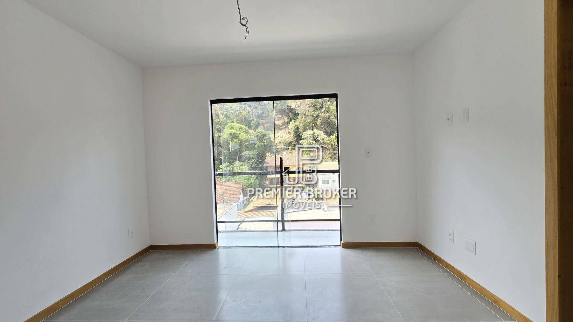 Casa à venda com 2 quartos, 100m² - Foto 20