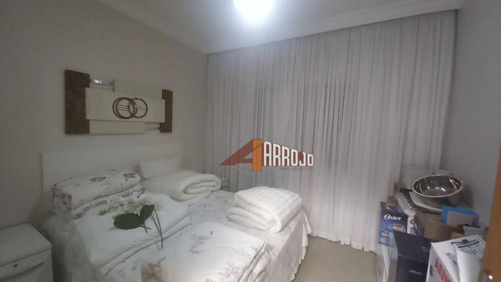 Sobrado à venda com 4 quartos, 480m² - Foto 20