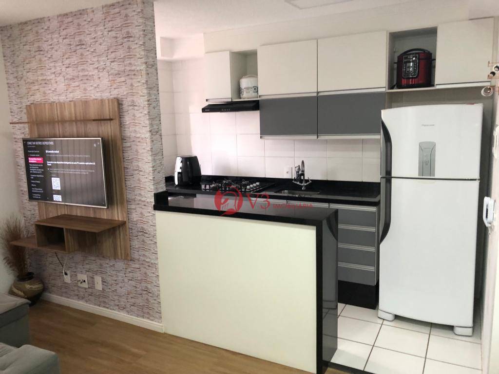 Apartamento à venda com 2 quartos, 41m² - Foto 11