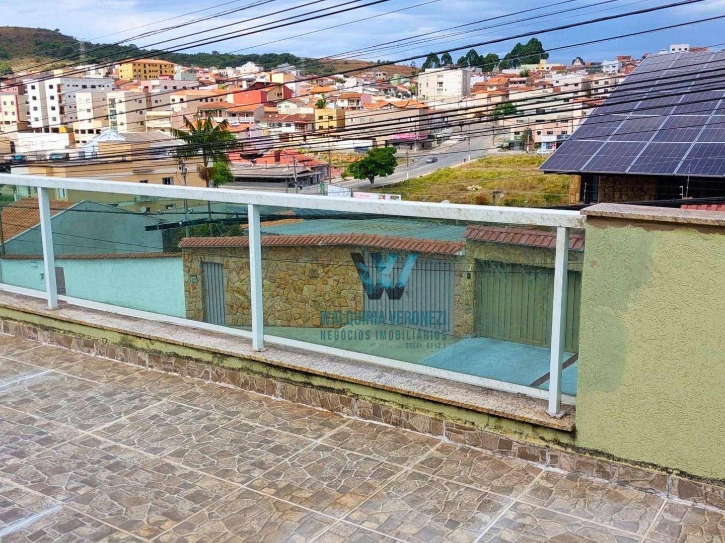 Casa à venda com 3 quartos, 174m² - Foto 4