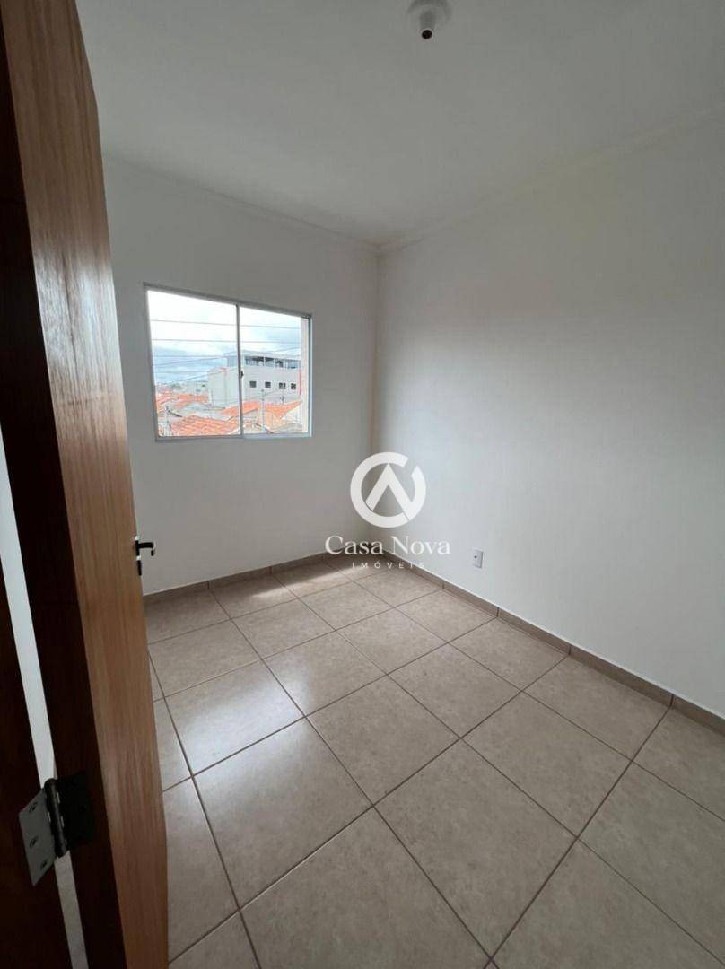 Apartamento à venda com 2 quartos, 43m² - Foto 6