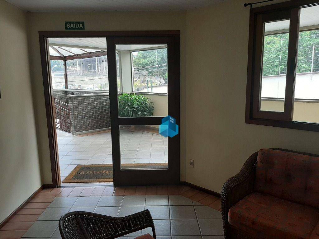 Apartamento à venda com 3 quartos, 94m² - Foto 21