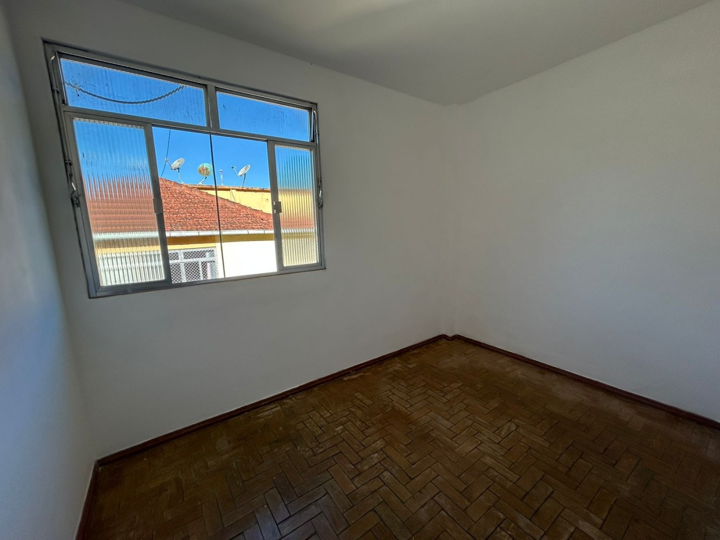 Apartamento à venda com 2 quartos, 44m² - Foto 10
