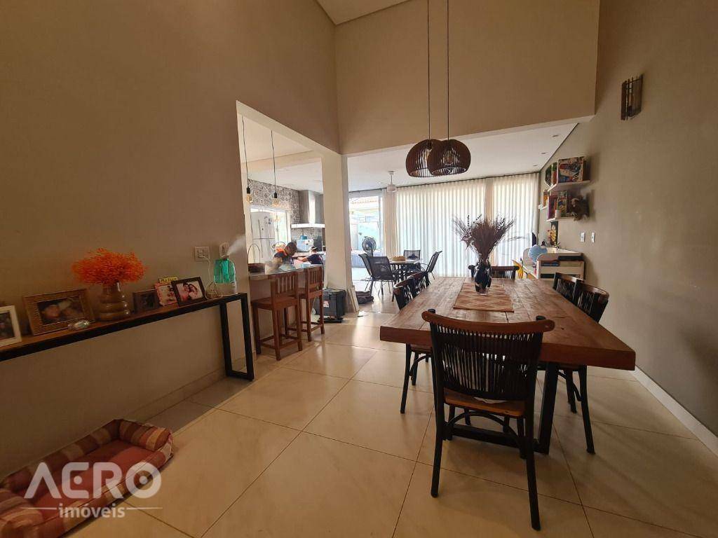 Casa de Condomínio à venda com 3 quartos, 269m² - Foto 15