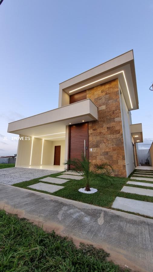 Casa de Condomínio à venda com 3 quartos, 225m² - Foto 2