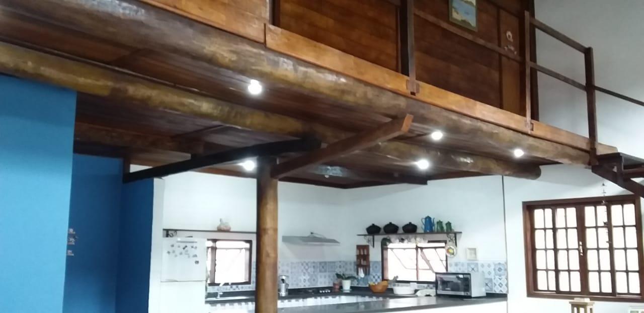 Casa à venda com 4 quartos, 160m² - Foto 6