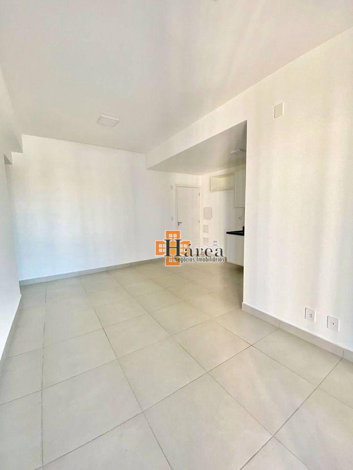 Apartamento à venda e aluguel com 3 quartos, 95m² - Foto 4