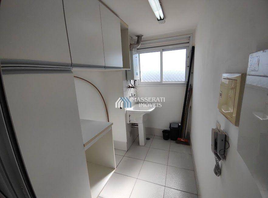 Apartamento para alugar com 2 quartos, 134m² - Foto 18