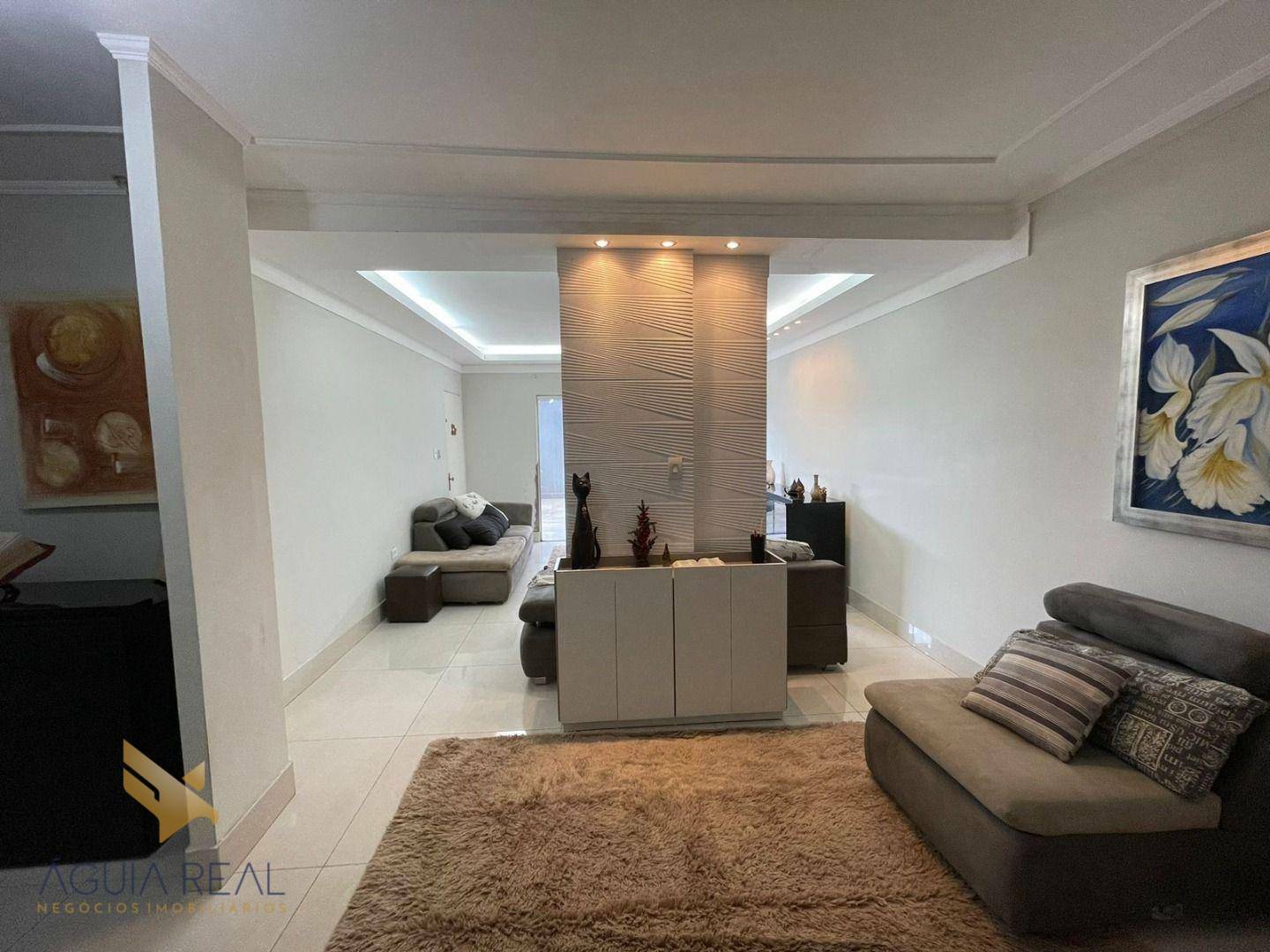 Casa à venda com 4 quartos, 230m² - Foto 31