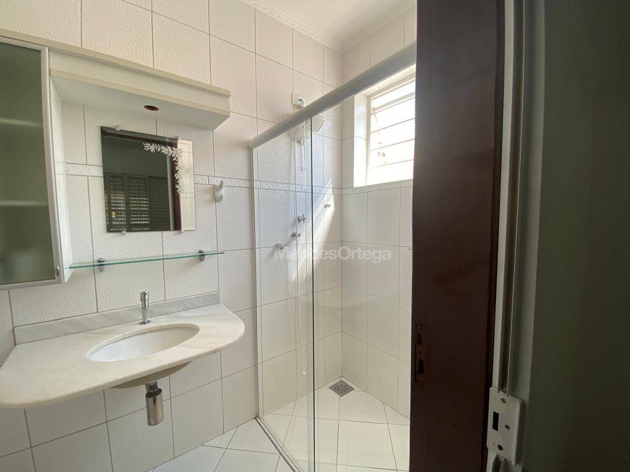 Casa à venda com 3 quartos, 238m² - Foto 28