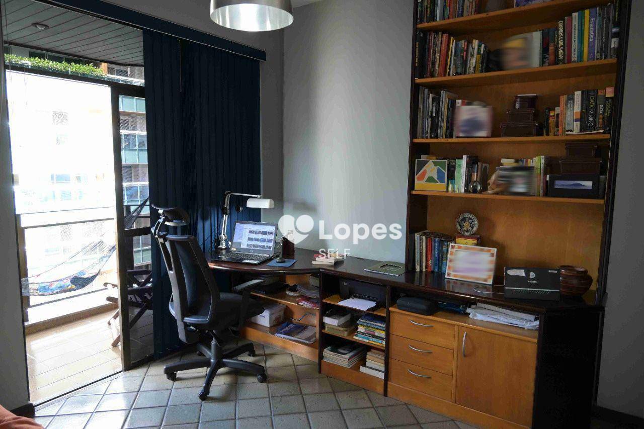 Apartamento à venda com 3 quartos, 138m² - Foto 8