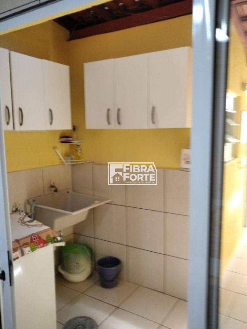 Casa de Condomínio à venda com 2 quartos, 104m² - Foto 18