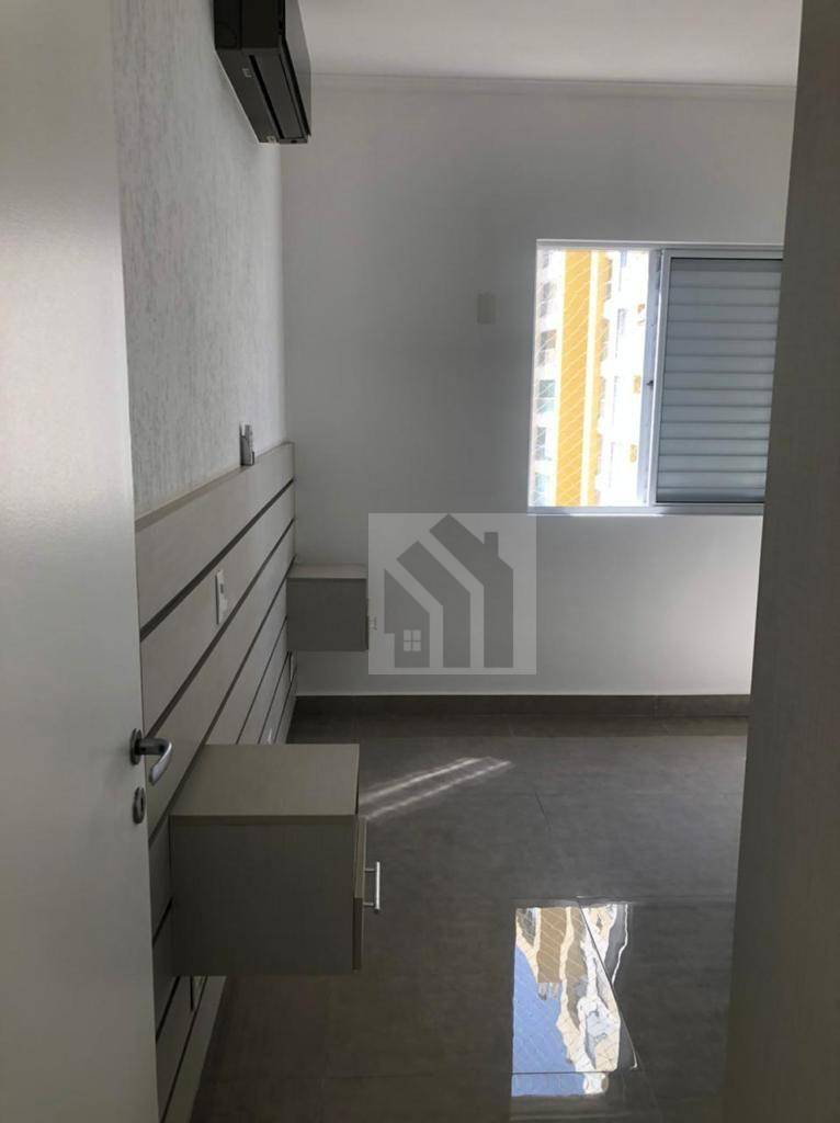 Apartamento à venda com 2 quartos, 67m² - Foto 19