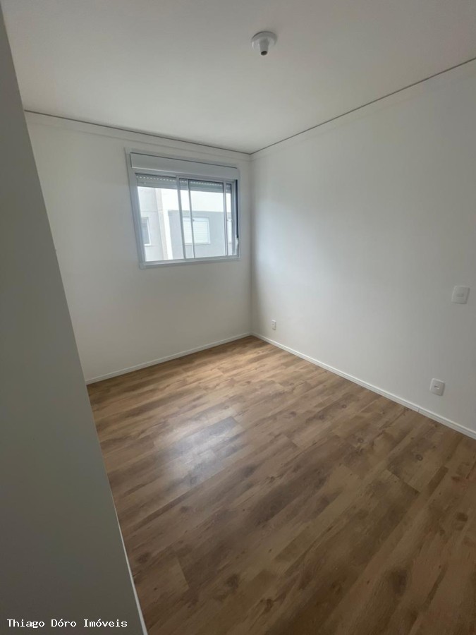Apartamento à venda com 2 quartos, 37m² - Foto 16