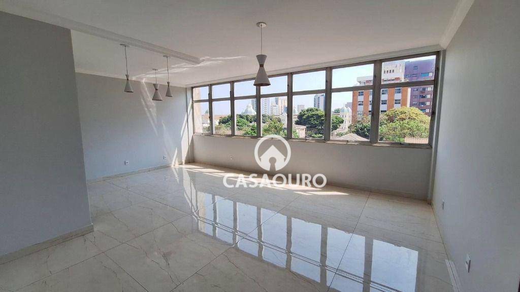 Apartamento à venda com 4 quartos, 160m² - Foto 1