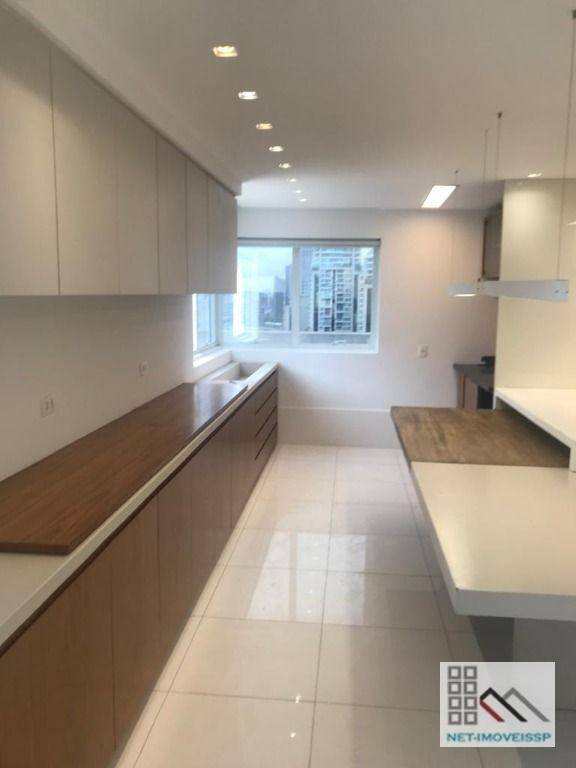 Apartamento à venda com 2 quartos, 131m² - Foto 29