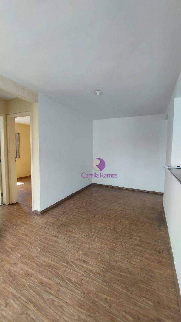 Apartamento para alugar com 2 quartos, 47m² - Foto 5