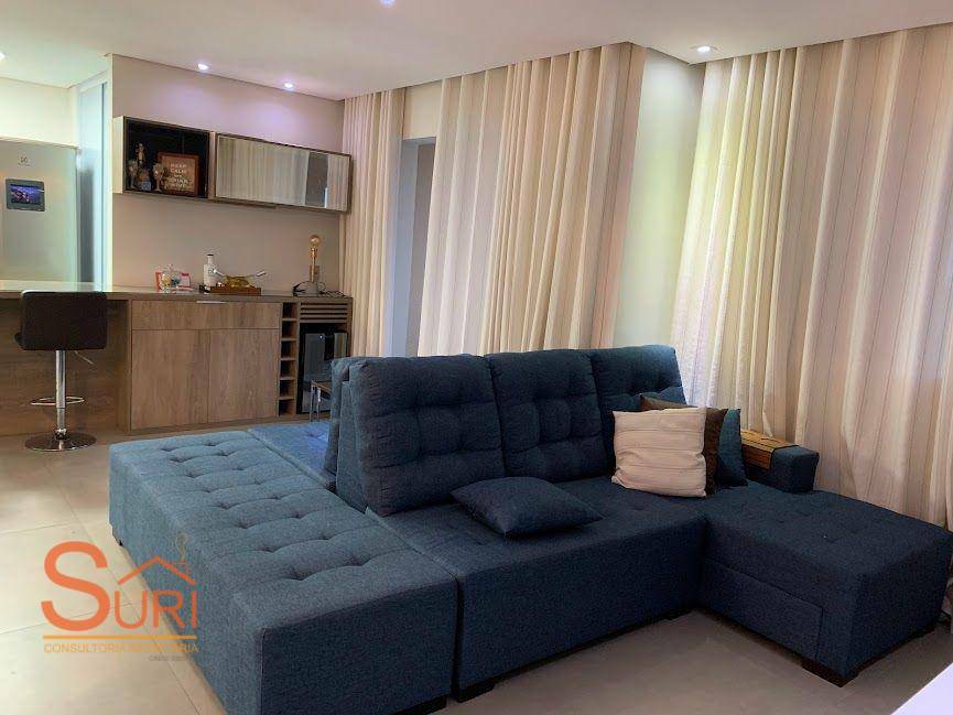 Apartamento à venda com 2 quartos, 66m² - Foto 4