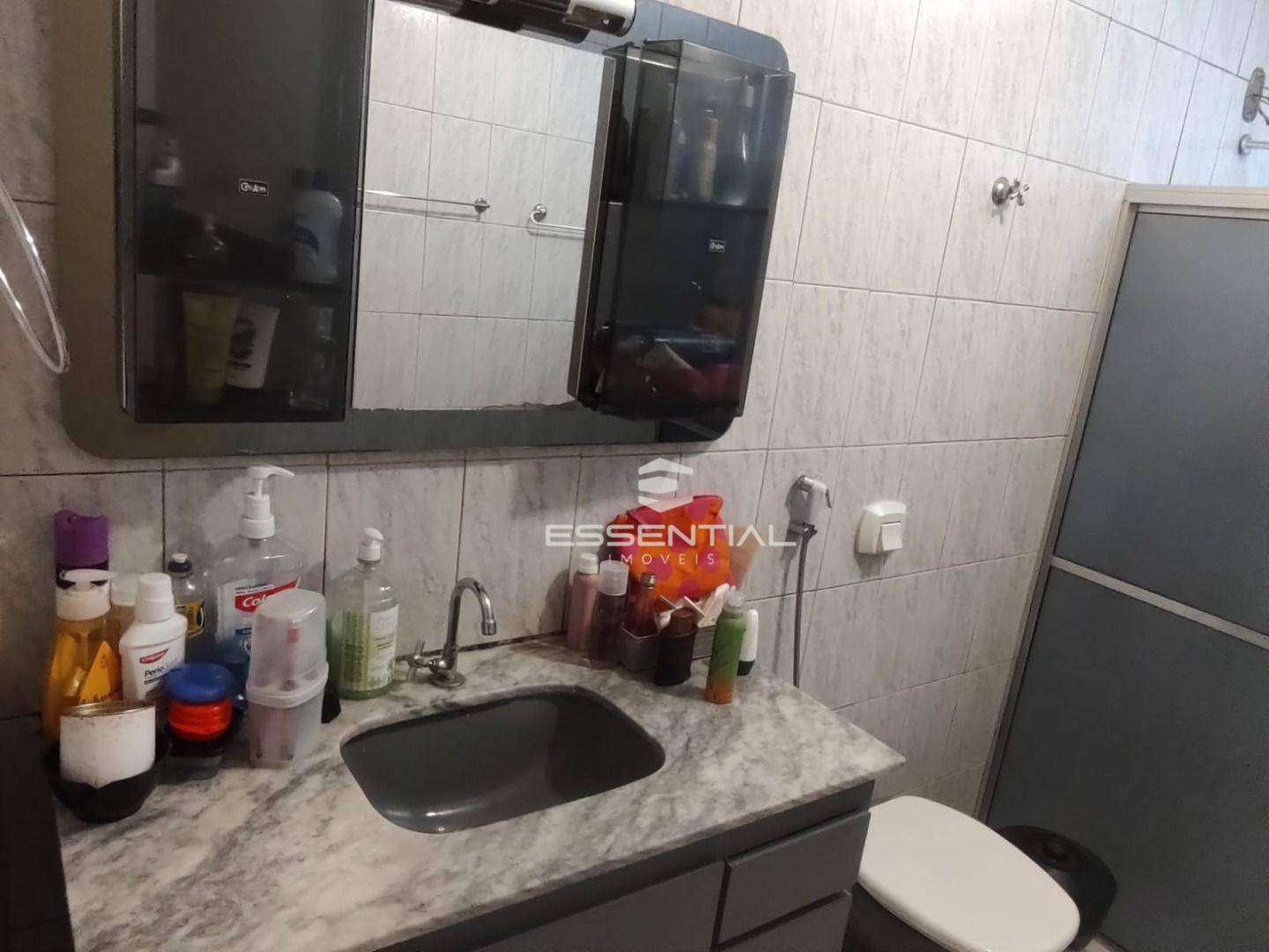 Casa à venda com 4 quartos, 170m² - Foto 5