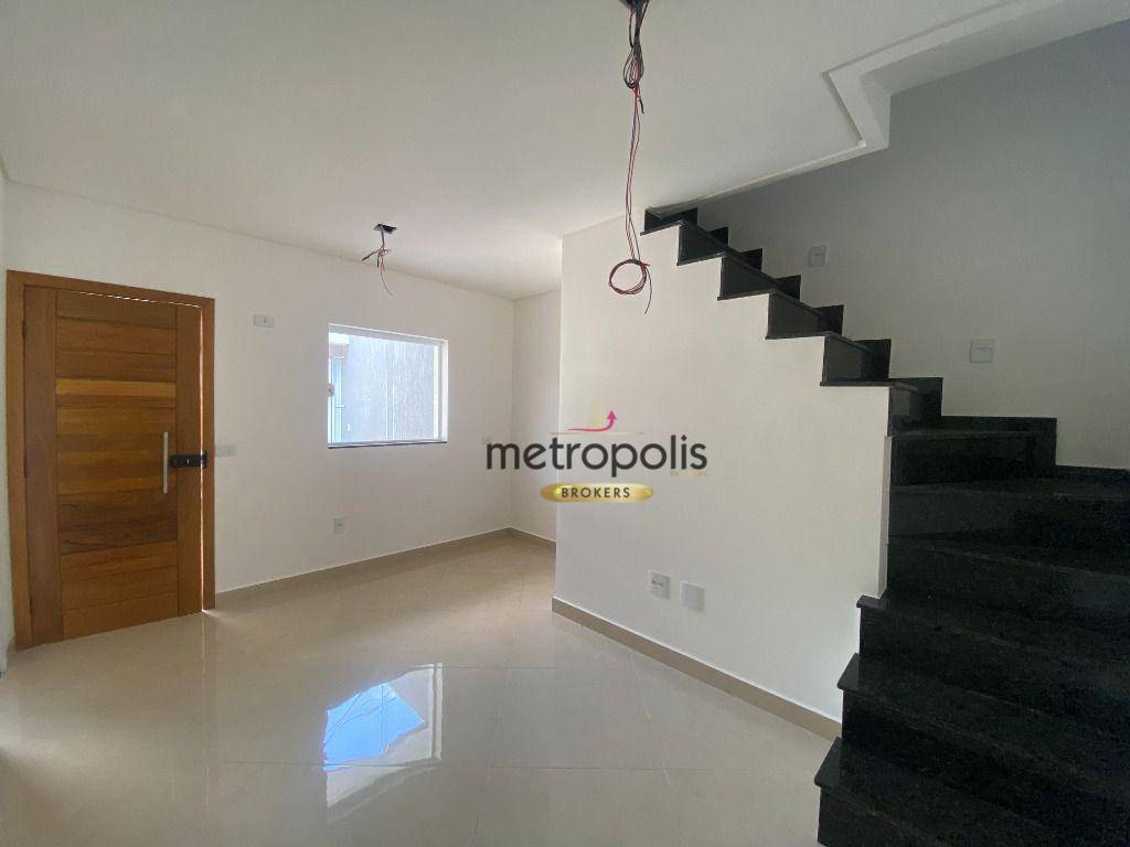 Sobrado à venda com 2 quartos, 90m² - Foto 4