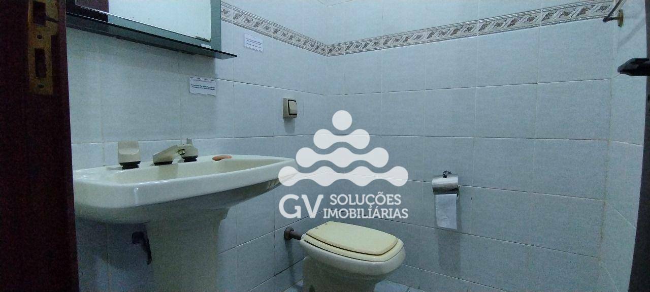 Casa de Condomínio à venda com 4 quartos, 268m² - Foto 11