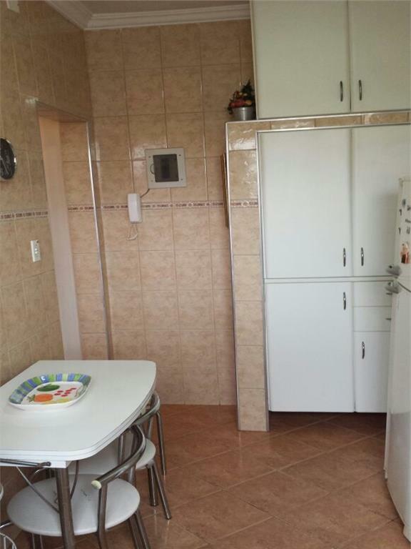 Apartamento à venda com 2 quartos, 50m² - Foto 10