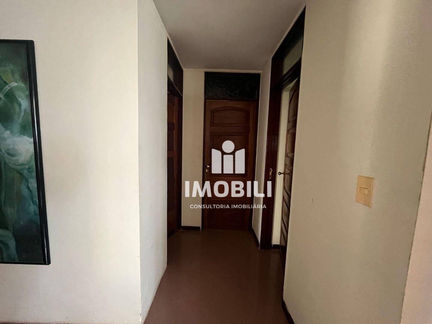 Casa de Condomínio à venda com 4 quartos, 325m² - Foto 32