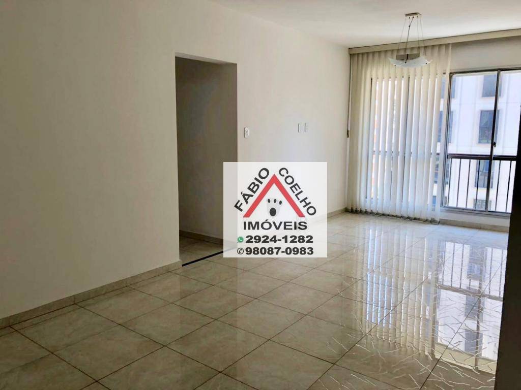 Apartamento à venda com 3 quartos, 96m² - Foto 1