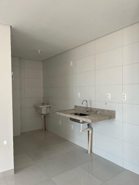 Cobertura à venda com 2 quartos, 90m² - Foto 5