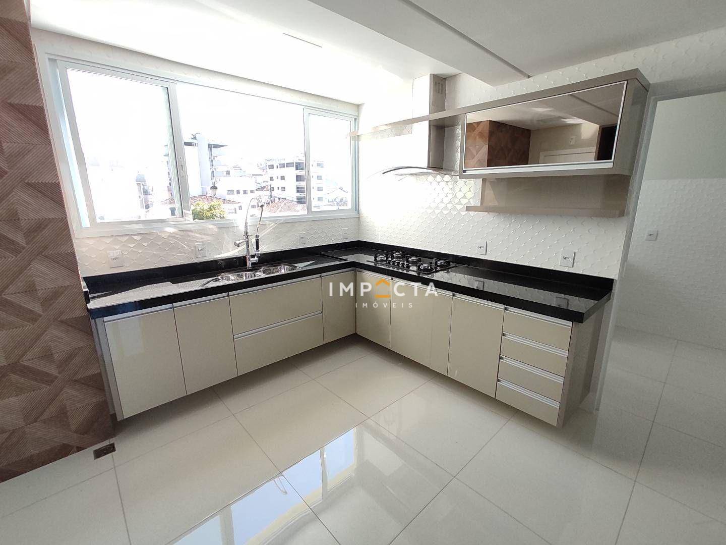 Apartamento à venda com 3 quartos, 130m² - Foto 11